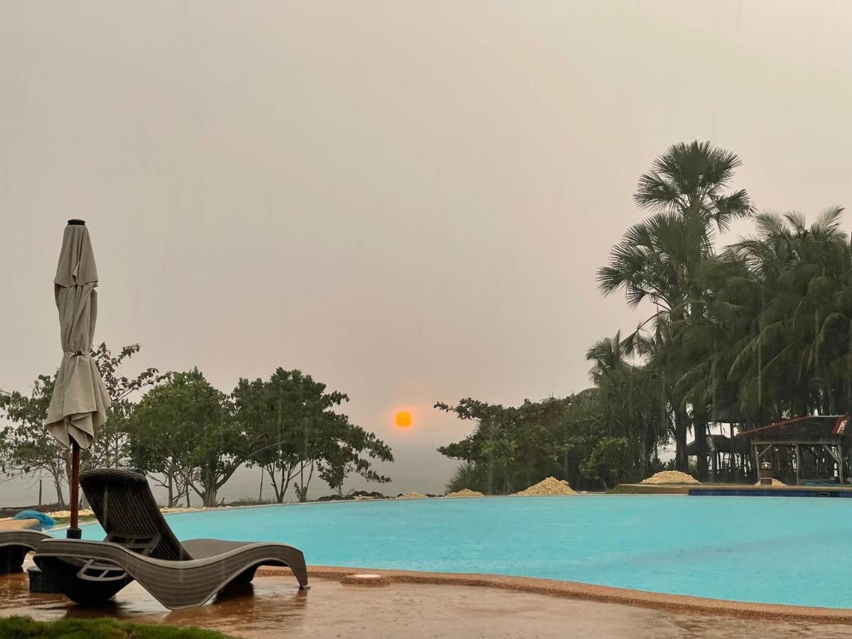 Fig Sunset View Resort Siquijor Exterior photo